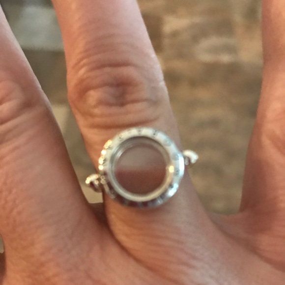 Pandora Floating Locket Ring 